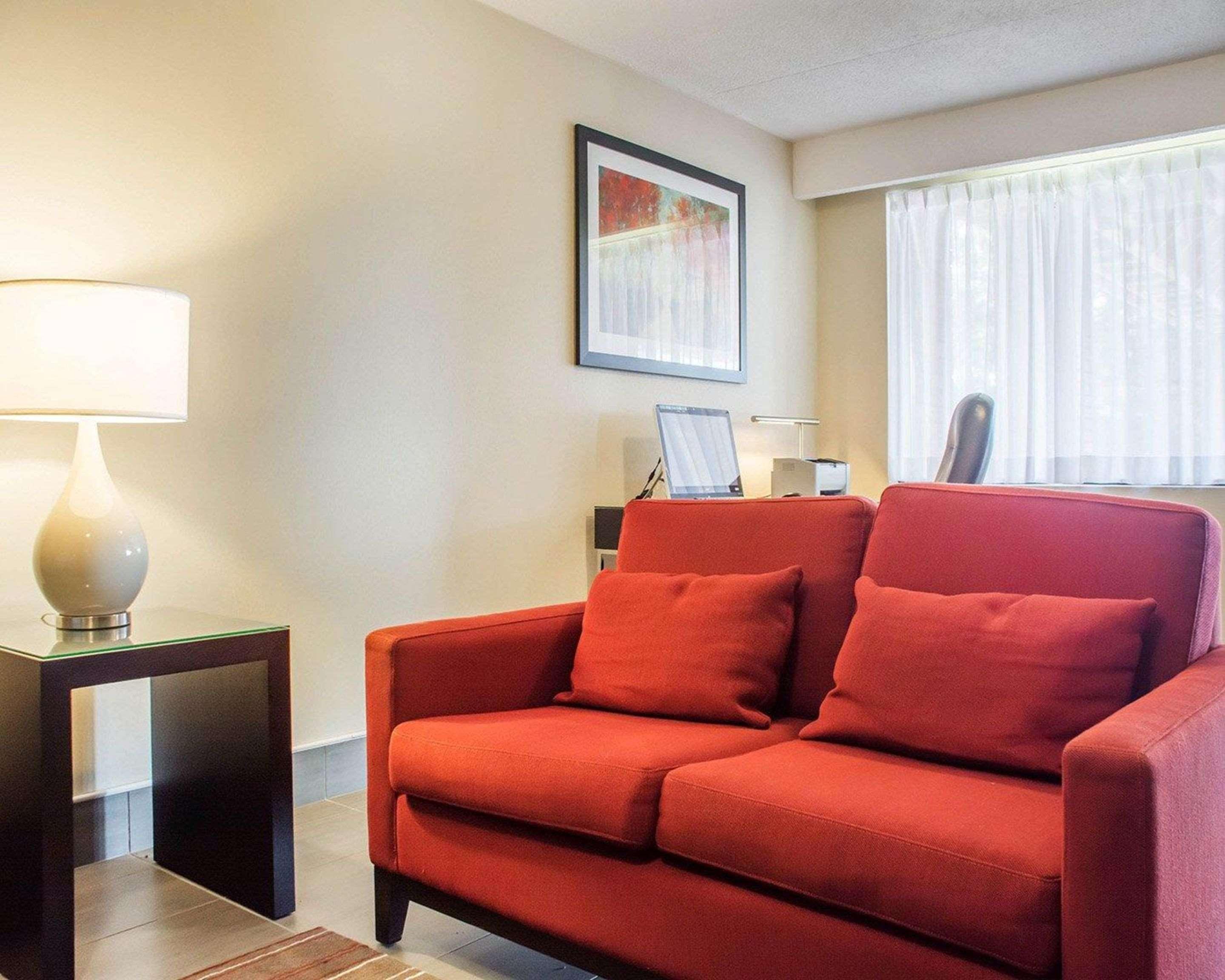 Comfort Inn 2*