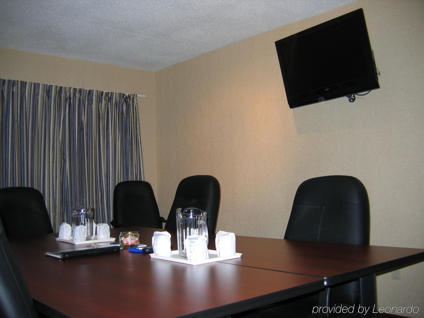 Comfort Inn 2*